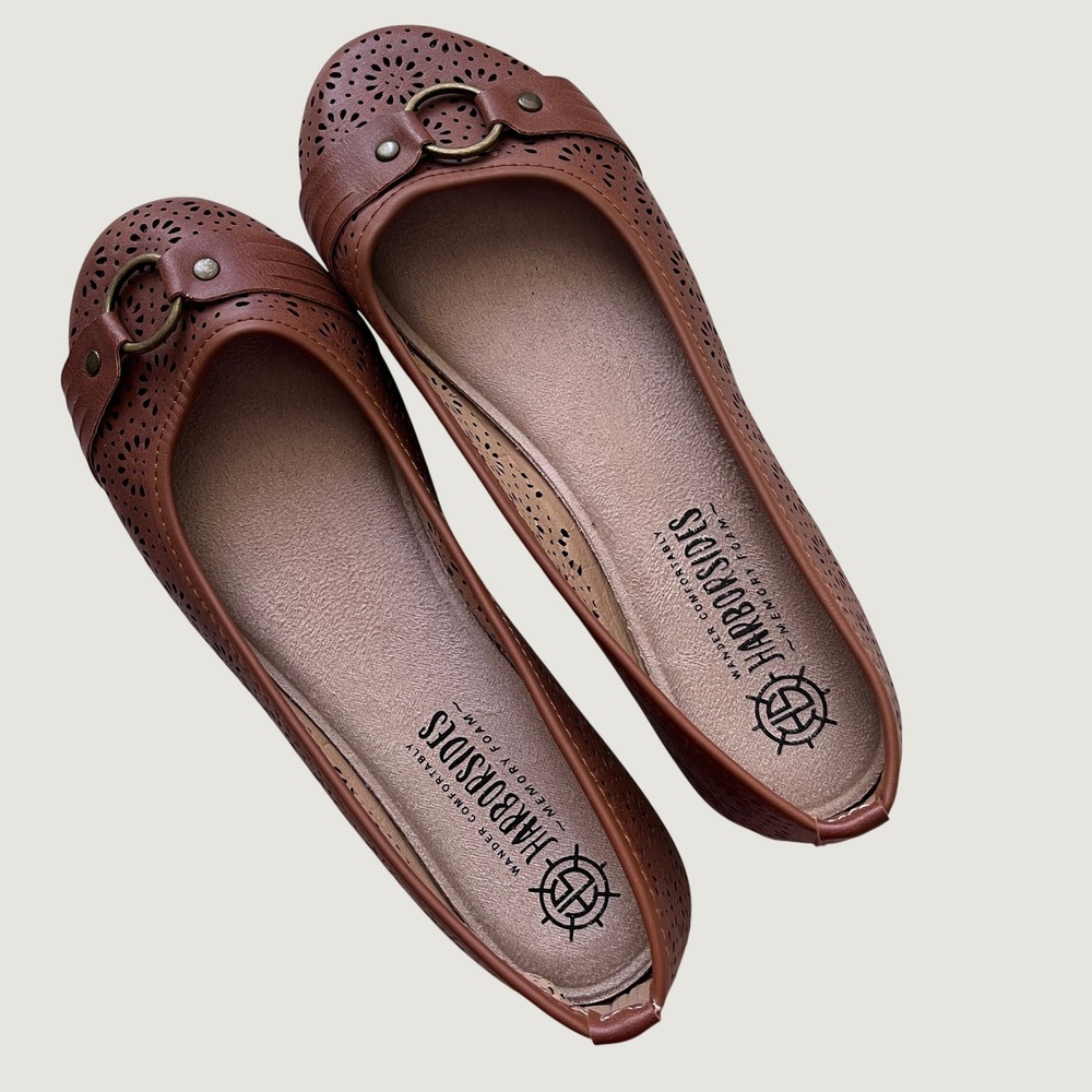 Harborsides Round Toe Cut Out O Ring Band Flats Giovana 6.5 Earthy Neutral Fall